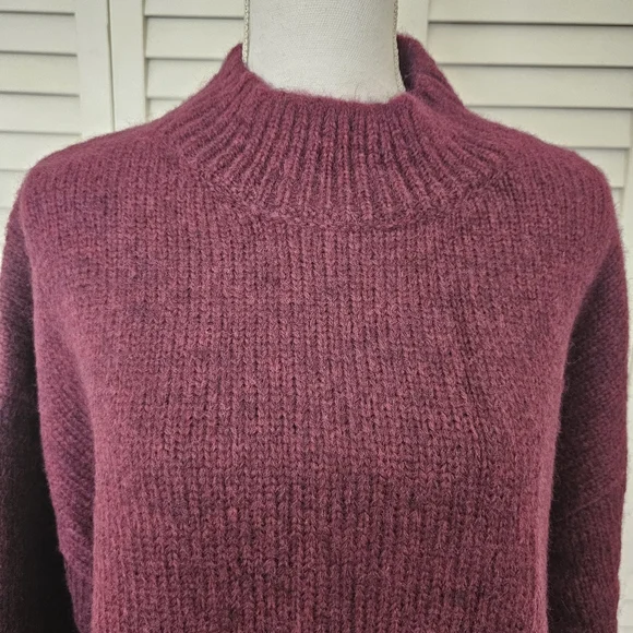 Nasty Gal Burgundy Sweater Size M Mock Neck Relaxed Fit Knit Warm NWT - Picture 3 of 13